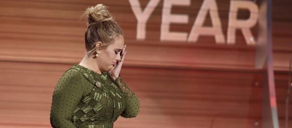 أديل في غرامي 2017 - سبوتنيك عربي