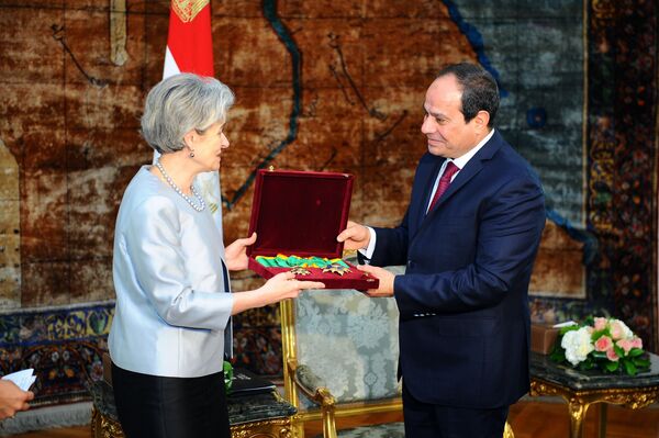 السيسي يستقبل بوكوفا - سبوتنيك عربي