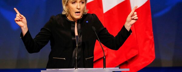 مرشحة الرئاسة الفرنسية مارين لوبان - سبوتنيك عربي