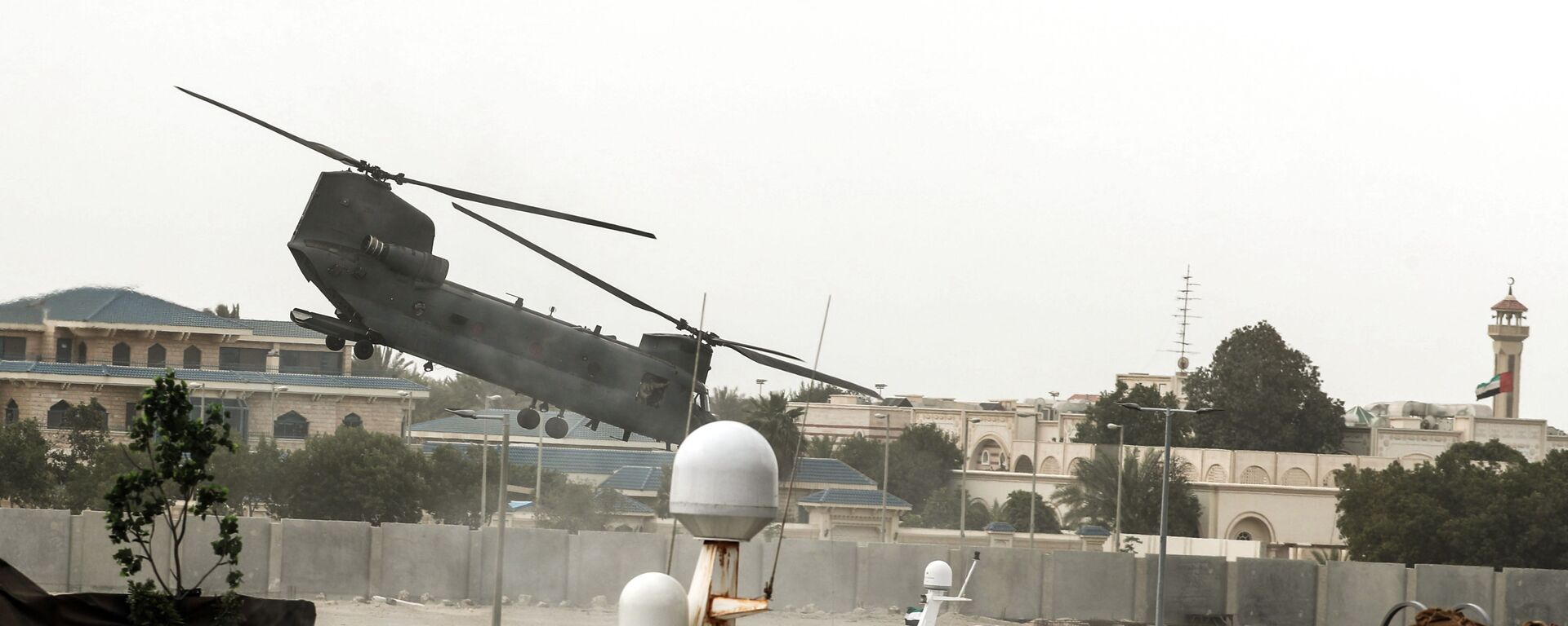 القوات الجوية الإماراتية خلال معرض آيدكس الدولي للسلاح والمعدات العسكرية في أبو ظبي، الإمارات العربية المتحدة 19 فبراير/ شباط 2017 - سبوتنيك عربي, 1920, 11.01.2022