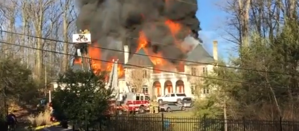 حريق في أمريكا - سبوتنيك عربي