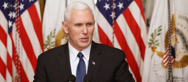 مايكل بنس - سبوتنيك عربي