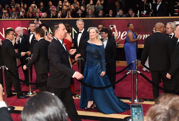 الحفل الـ 89 لتوزيع جوائز الأوسكار في لوس أنجلوس 26 فبراير/ شباط 2017 - الممثلة ميرل ستريب - سبوتنيك عربي