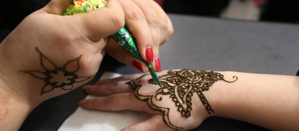 الحناء الحناء - سبوتنيك عربي