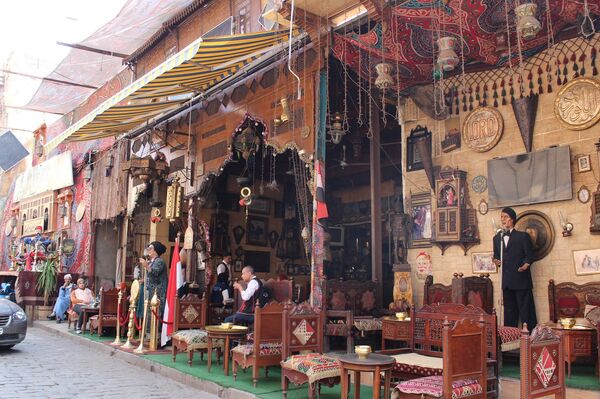 مقهى اللورد - سبوتنيك عربي