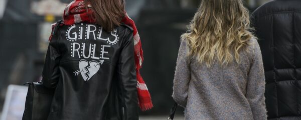 فتيات في اليوم العالمي للمرأة فتيات في اليوم العالمي للمرأة - سبوتنيك عربي