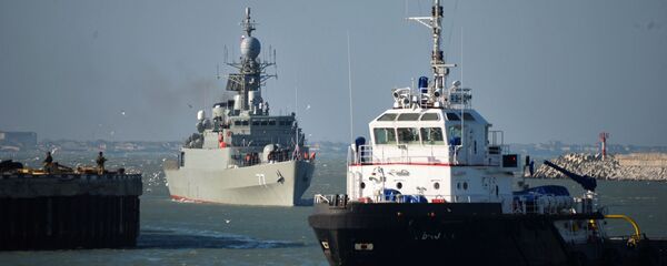 سفن البحرية الإيرانية تصل إلى ميناء محج قلعة التابع لأسطول بحر قزوين - سبوتنيك عربي