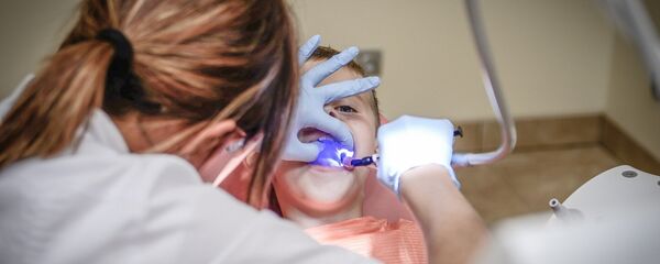 طبيب أسنان - سبوتنيك عربي