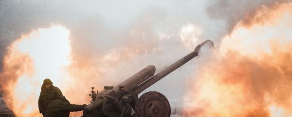 خط التماس بين المدافعين عن جمهورية دونيتسك والقوات الأوكرانية قرب بلدة ديبالتسيفو خط التماس بين المدافعين عن جمهورية دونيتسك والقوات الأوكرانية قرب بلدة ديبالتسيفو - سبوتنيك عربي