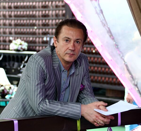 ممثل الأفلام الروسية وفي المسرح الروسي فلاديمير مينشيكوف - سبوتنيك عربي