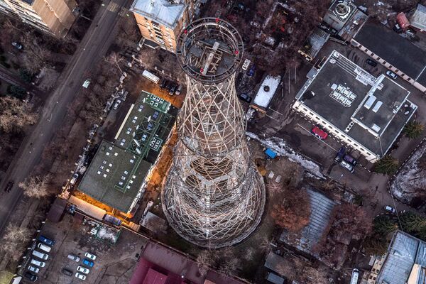 برج شوكوفسكي في مدينة موسكو - برج التلفزيون والغذاعة القديم - سبوتنيك عربي