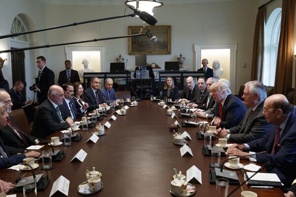 اجتماع بين  الرئيس دونالد ترامب ورئيس الوزراء العراقي - سبوتنيك عربي