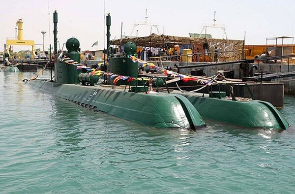 غواصة إيرانية بيسات - سبوتنيك عربي