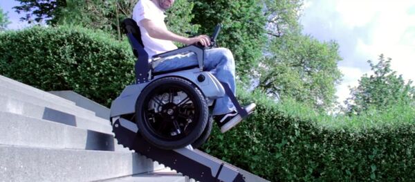 كرسي متحرك لذوي الأحتياجات الخاصة - سبوتنيك عربي