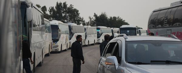 خروج المسلحين من حمص باتجاه جرابلس - سبوتنيك عربي