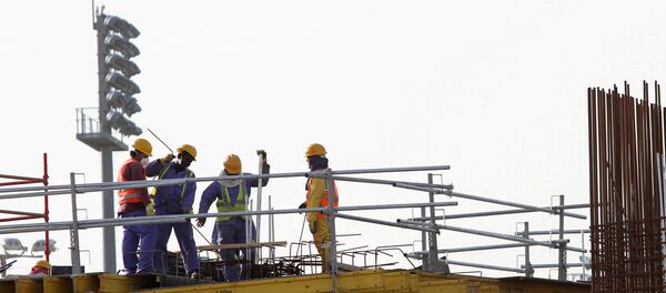 عمال في قطر - سبوتنيك عربي