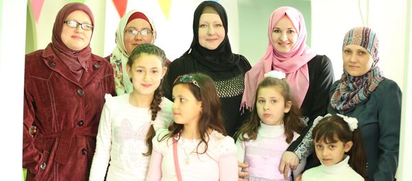 ماذا قالت وزوجات الفلسطينيين الأجنبيات عن الحال في قطاع غزة؟ - سبوتنيك عربي