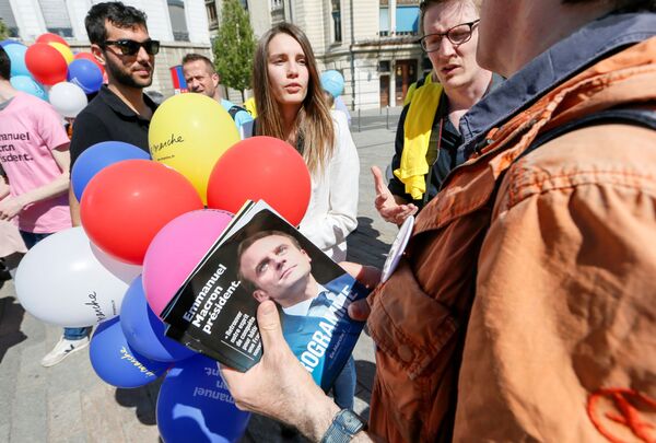  بدء الحملة الدعائية الانتخابية رسميا للمرشحين للانتخابات الرئاسية في فرنسا، تبدأ الجولة الأولى في 23 أبريل/ نيسان 2017 - سبوتنيك عربي