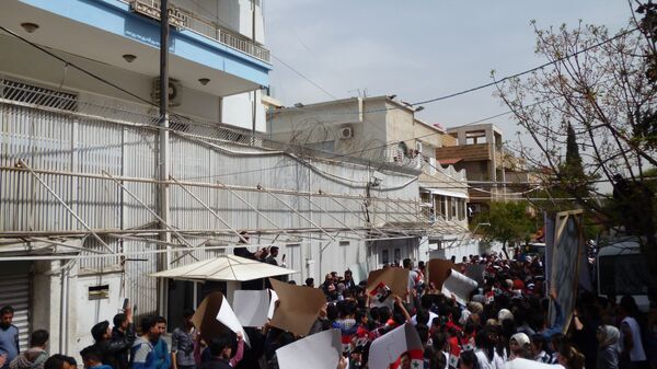 زحف سوري غاضب إلى الأمم المتحدة زحف سوري غاضب إلى الأمم المتحدة - سبوتنيك عربي