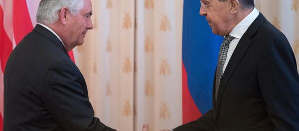 وزير الخارجية الروسية سيرغي لافروف ووزير الخارجية الأمريكية ريكس تيلرسون وزير الخارجية الروسية سيرغي لافروف ووزير الخارجية الأمريكية ريكس تيلرسون - سبوتنيك عربي