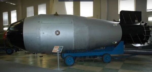 أب القنابل FOAB - سبوتنيك عربي