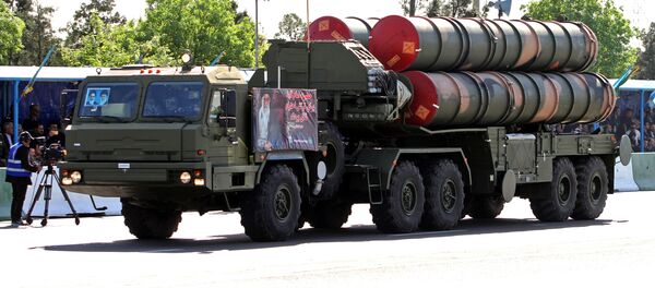 العرض العسكري بمناسبة يوم الجيش في طهران، إيران 18 أبريل/ نيسان 2017 - سبوتنيك عربي