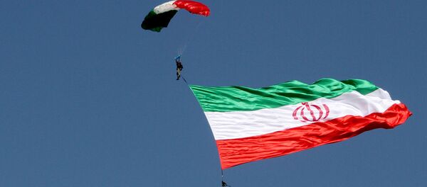 العرض العسكري بمناسبة يوم الجيش في طهران، إيران 18 أبريل/ نيسان 2017 - سبوتنيك عربي