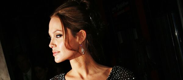 الممثلة الأمريكية أنجولينا جولي الممثلة الأمريكية أنجولينا جولي - سبوتنيك عربي