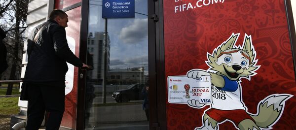 افتتاح مركز لبيع بطاقات كأس القارات في موسكو افتتاح مركز لبيع بطاقات كأس القارات في موسكو - سبوتنيك عربي