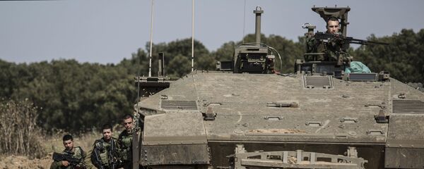 الجيش الإسرائيلي على الحدود مع قطاع غزة - سبوتنيك عربي