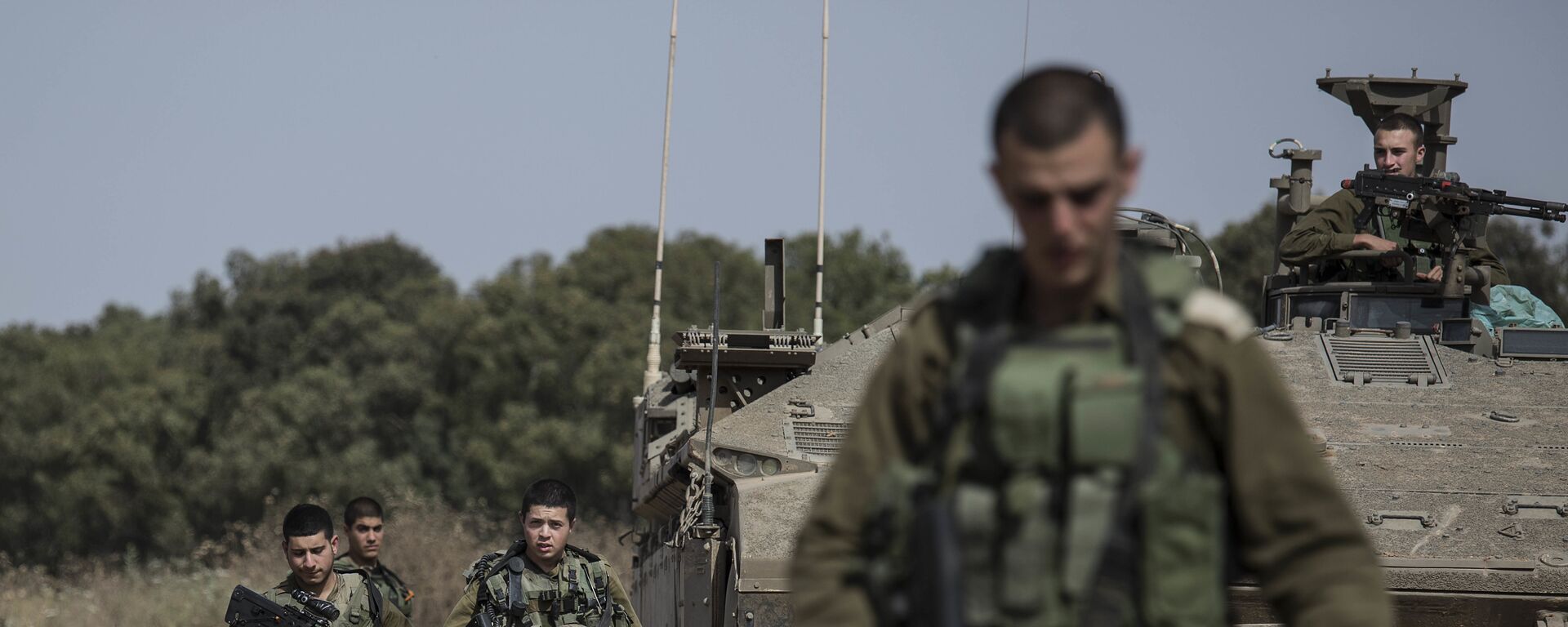 الجيش الإسرائيلي على الحدود مع قطاع غزة - سبوتنيك عربي, 1920, 27.10.2023