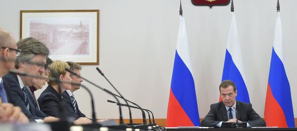 رئيس الوزراء الروسي دميتري مدفيديف في مورمانسك - سبوتنيك عربي