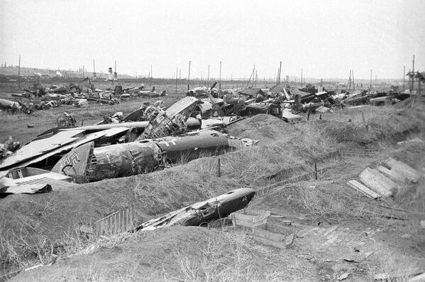 الطائرات الحربية التابعة لقوات الطيران الجوي النازي، عام 1943 (معركة ستالينغراد 17 يوليو/ تموز - 2 فبراير/ شباط 1943) - سبوتنيك عربي