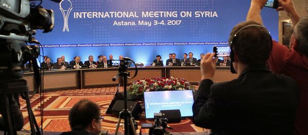 الجلسة العامة للجولة الرابعة من محادثات أستانا بشأن سوريا - سبوتنيك عربي