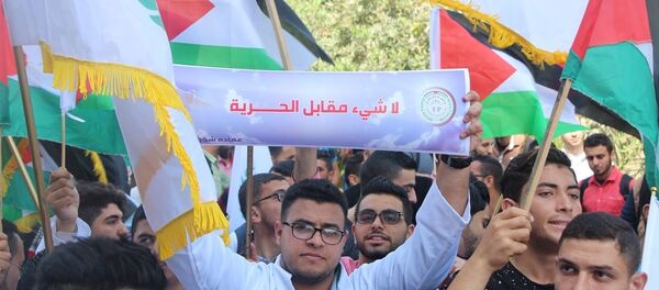 ماء وملح في مطاعم وجامعات غزة تضامناً مع الأسرى - سبوتنيك عربي