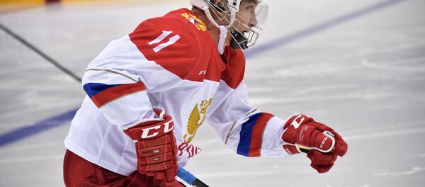 بوتين يلعب الهوكي - سبوتنيك عربي