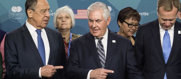 لقاء وزير الخارجية الروسيسيرغي لافروف ونظيره الأمريكي ريكس تيلرسون في واشنطن، 11مايو/ آيار 2017 - سبوتنيك عربي