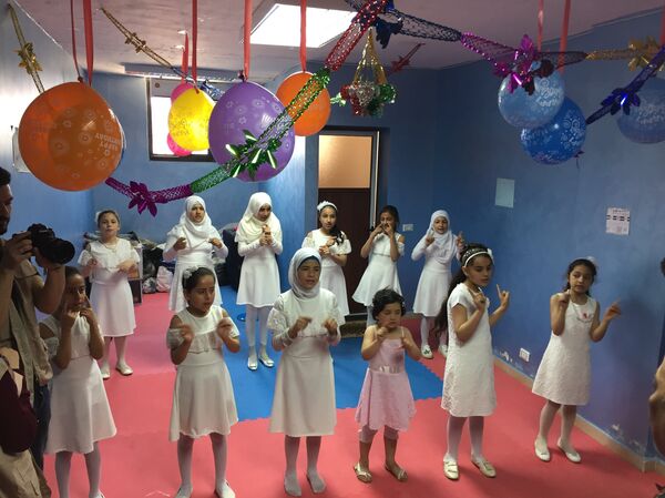 حلقة فنية - مجمع عرمون - سبوتنيك عربي