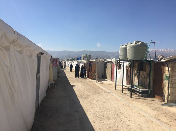 مخيم العودة برالياس - سبوتنيك عربي