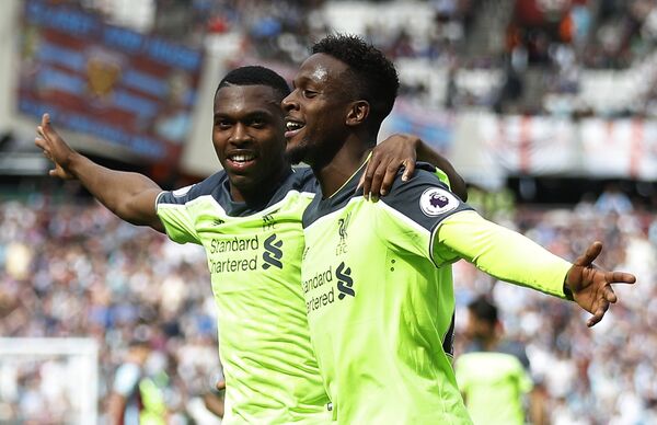 أوريجي يحتفل بتسجيل الهدف الرابع - سبوتنيك عربي