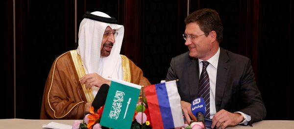 وزير الطاقة الروسي ألكسندر نوفاك ونظيره السعودي خالد الفالح - سبوتنيك عربي