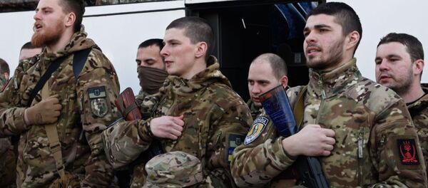 إرسال كتيبة سيتش إلى جنوب شرق أوكرانيا - سبوتنيك عربي