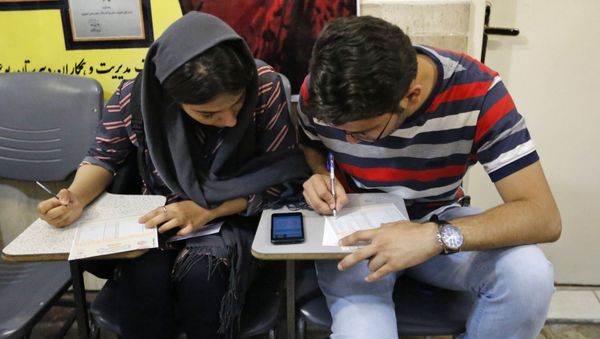 إيران - الانتخابات الرئاسية والبلدية في طهران، 19 مايو/ آيار 2017 إيران - الانتخابات الرئاسية والبلدية في طهران، 19 مايو/ آيار 2017 - سبوتنيك عربي