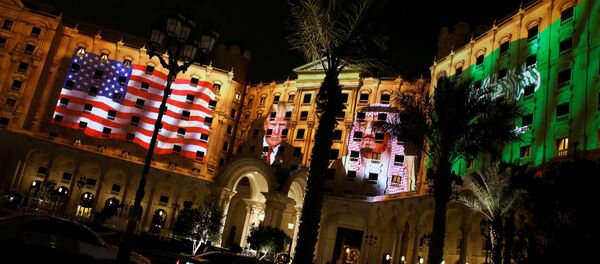 فندق ريتز كارلتون في الرياض الذي يقيم فيه الرئيس الأمريكي ترامب - سبوتنيك عربي