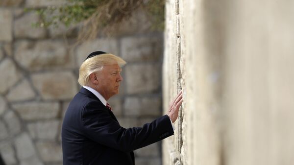 الرئيس دونالد ترامب يزور الحائط الغربي في القدس، 22 مايو/ آيار 2017 - سبوتنيك عربي