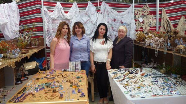 راما شاهين، و دلال يوسف، وريم حماد راما شاهين، و دلال يوسف، وريم حماد - سبوتنيك عربي