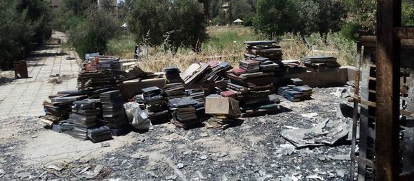 بالصور ..ناجيات من محرقة لـداعش ..يرقصن على الموسيقى في الموصل - سبوتنيك عربي