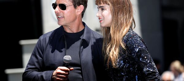 توم كروز و صوفيا بوتيلا - سبوتنيك عربي