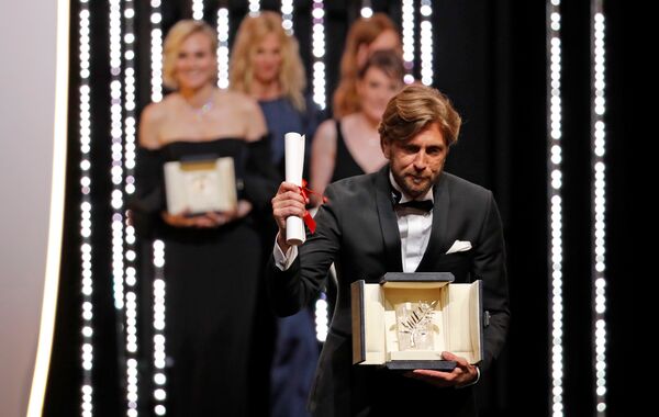 روبن أوستلوند الحائز على السعفة الذهبية عن فيلم المربع روبن أوستلوند الحائز على السعفة الذهبية عن فيلم المربع - سبوتنيك عربي