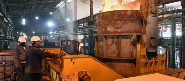 مصنع لصهر المعدن في محافظة حماة، سوريا - سبوتنيك عربي